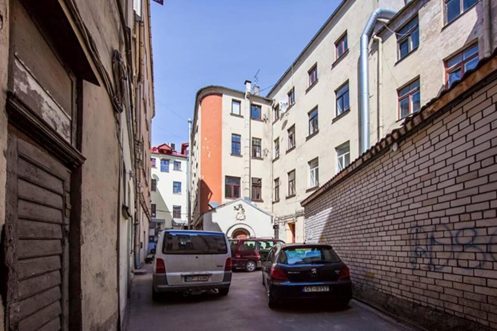 Modern & Spacious 80M2 Apartment In Riga Old Town المظهر الخارجي الصورة