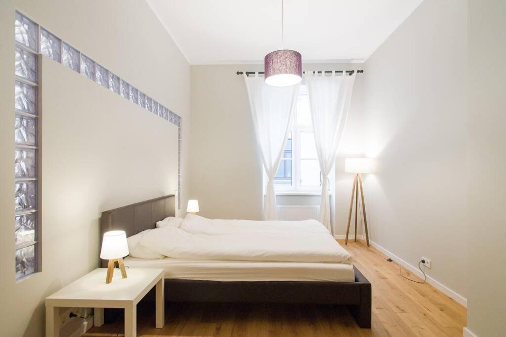 Modern & Spacious 80M2 Apartment In Riga Old Town المظهر الخارجي الصورة