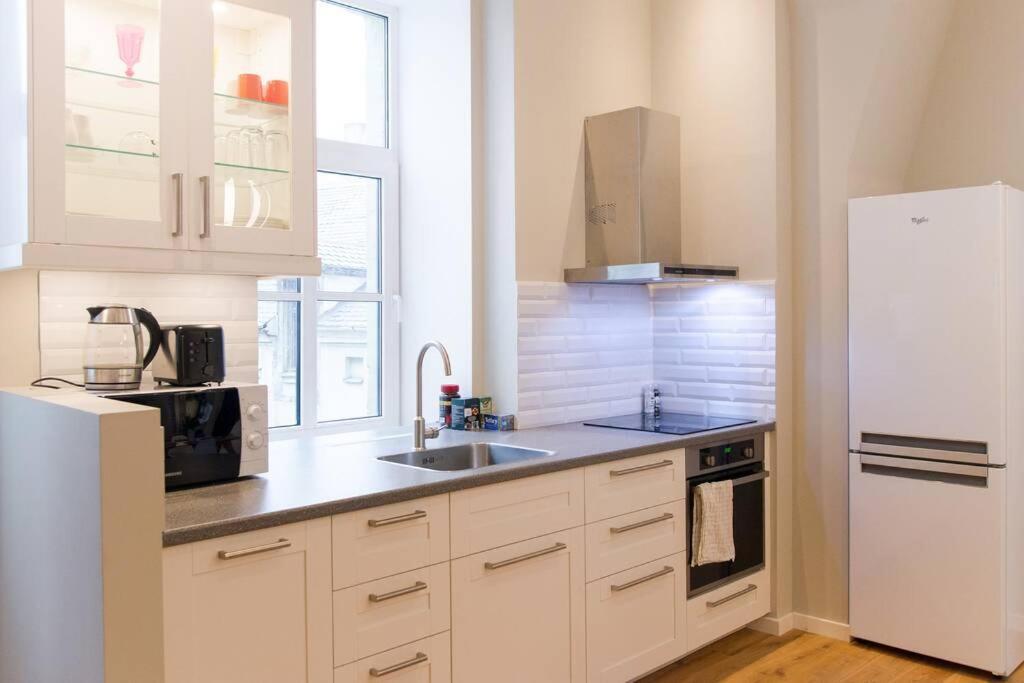 Modern & Spacious 80M2 Apartment In Riga Old Town المظهر الخارجي الصورة